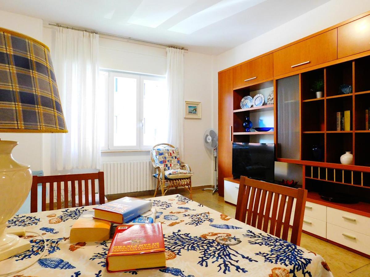 Fantastico Appartamento In Centro, Леванто Екстер'єр фото